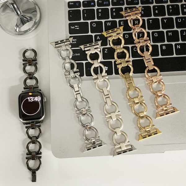 Slim Stainless Steel Strap for Apple Watch Band 45mm 44mm 42mm 41mm 40mm Women Chain Bracelet for Iwatch 8 7 6 5 4 Se Ultra 49mm